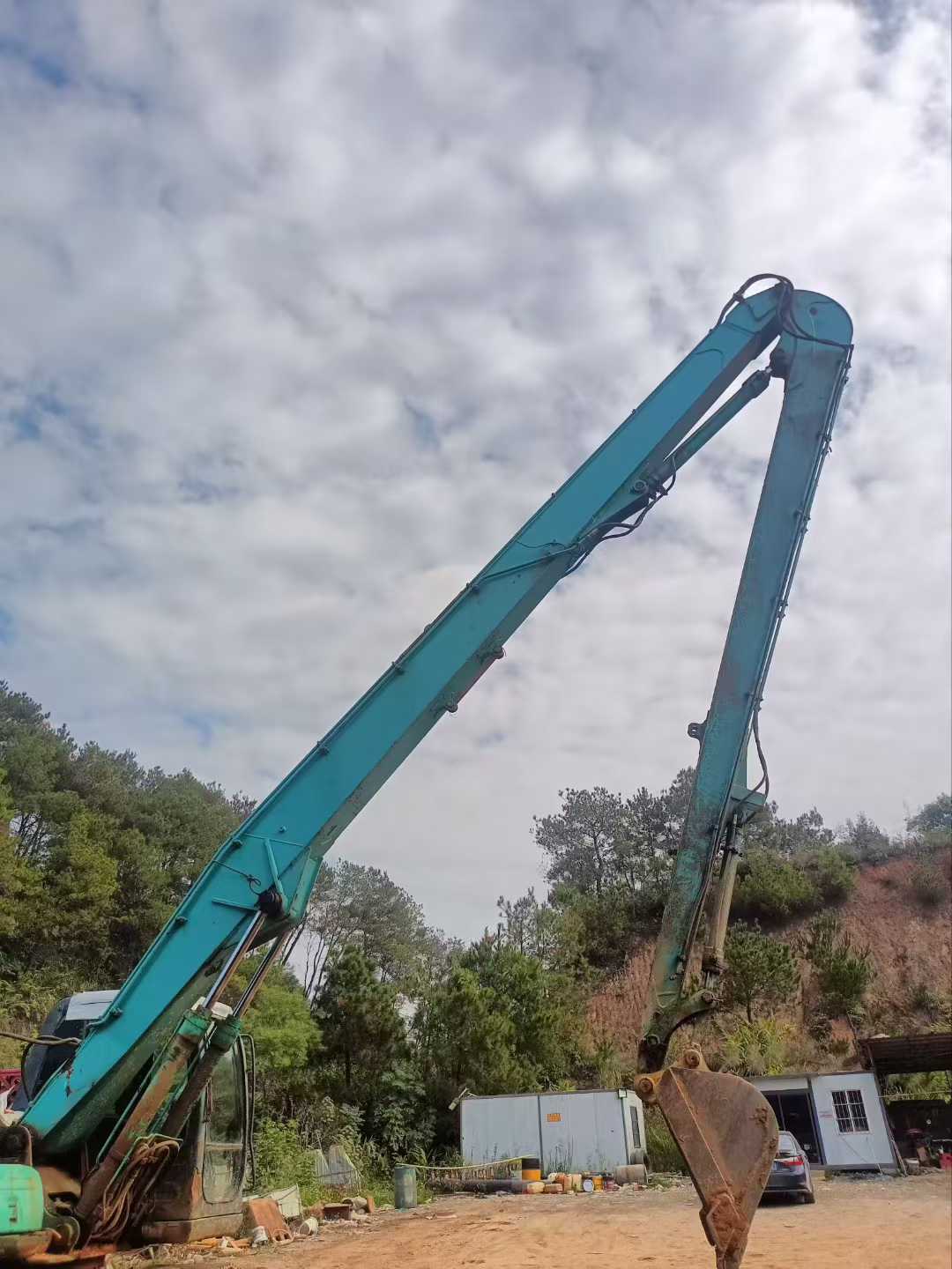 Used Kobelco SK200 Excavator 2016 Model / 5