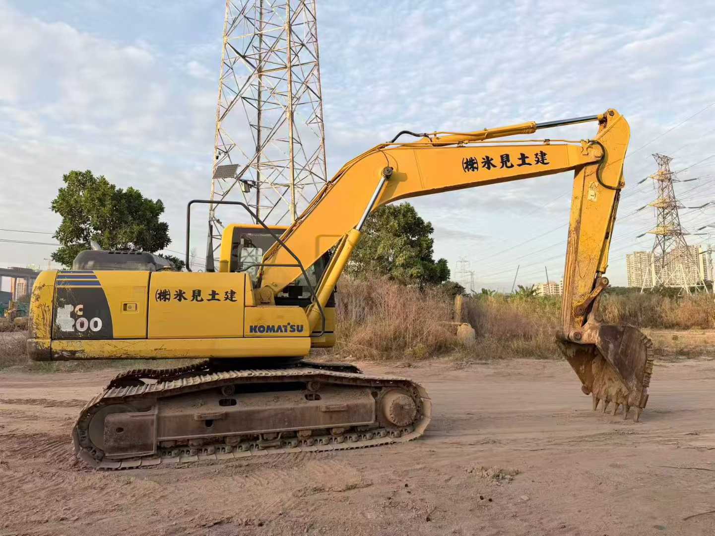 Used Komatsu PC200-8N1 Excavator 2016 Model