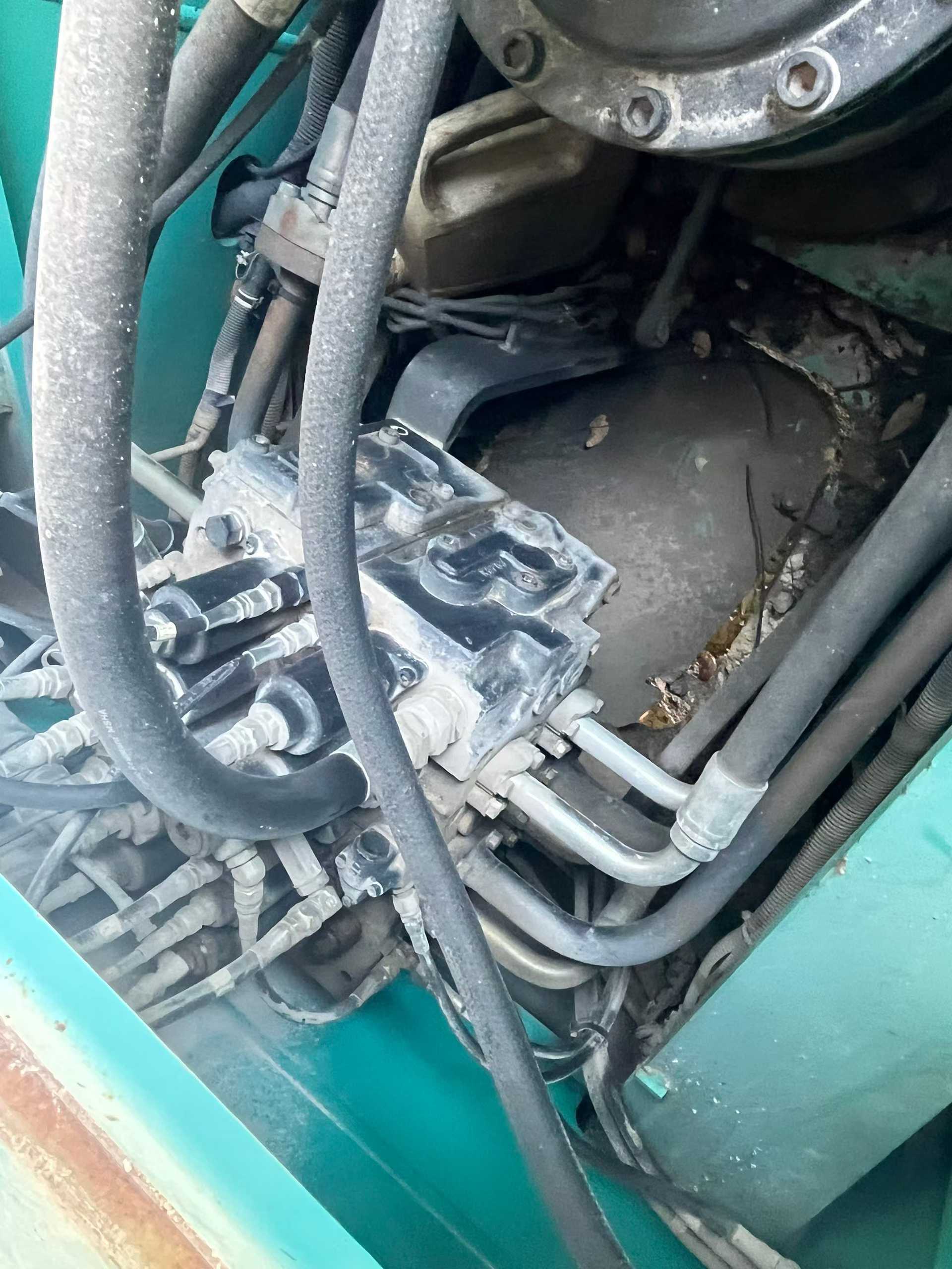 Used Kobelco SK350LC SuperX Excavator 2011 Model