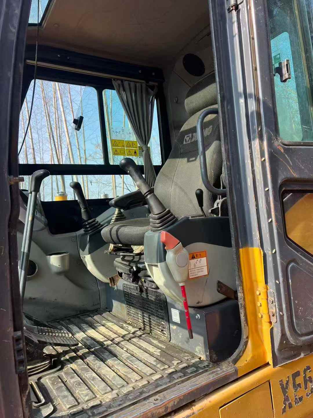 Used XCMG XE60 Excavator 2020 Model / 7