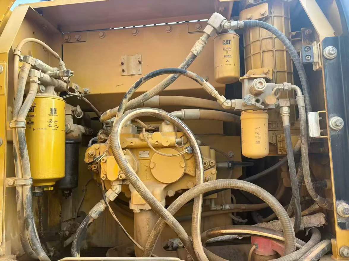 Used Caterpillar 323D2L Excavator 2017 Model