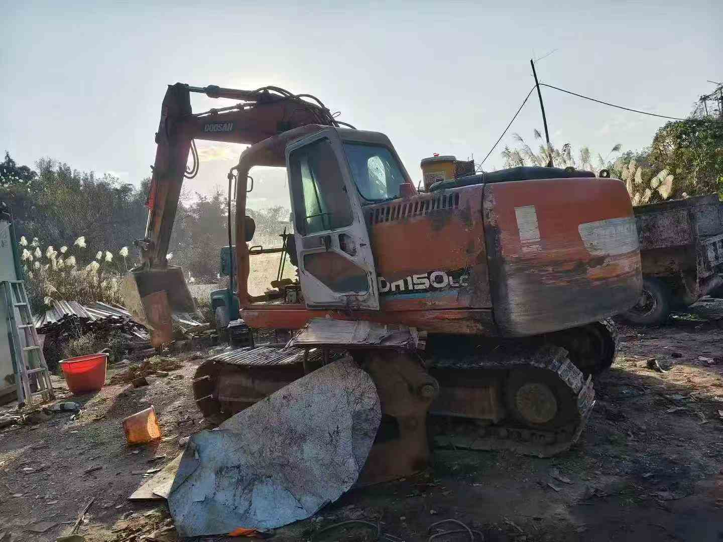 Used Doosan DX15 Excavator 2016 Model / 3