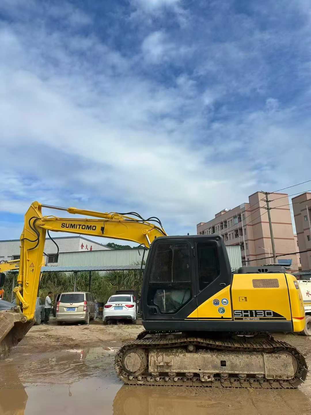 Used Sumitomo SH130-5 Excavator 2014 Model