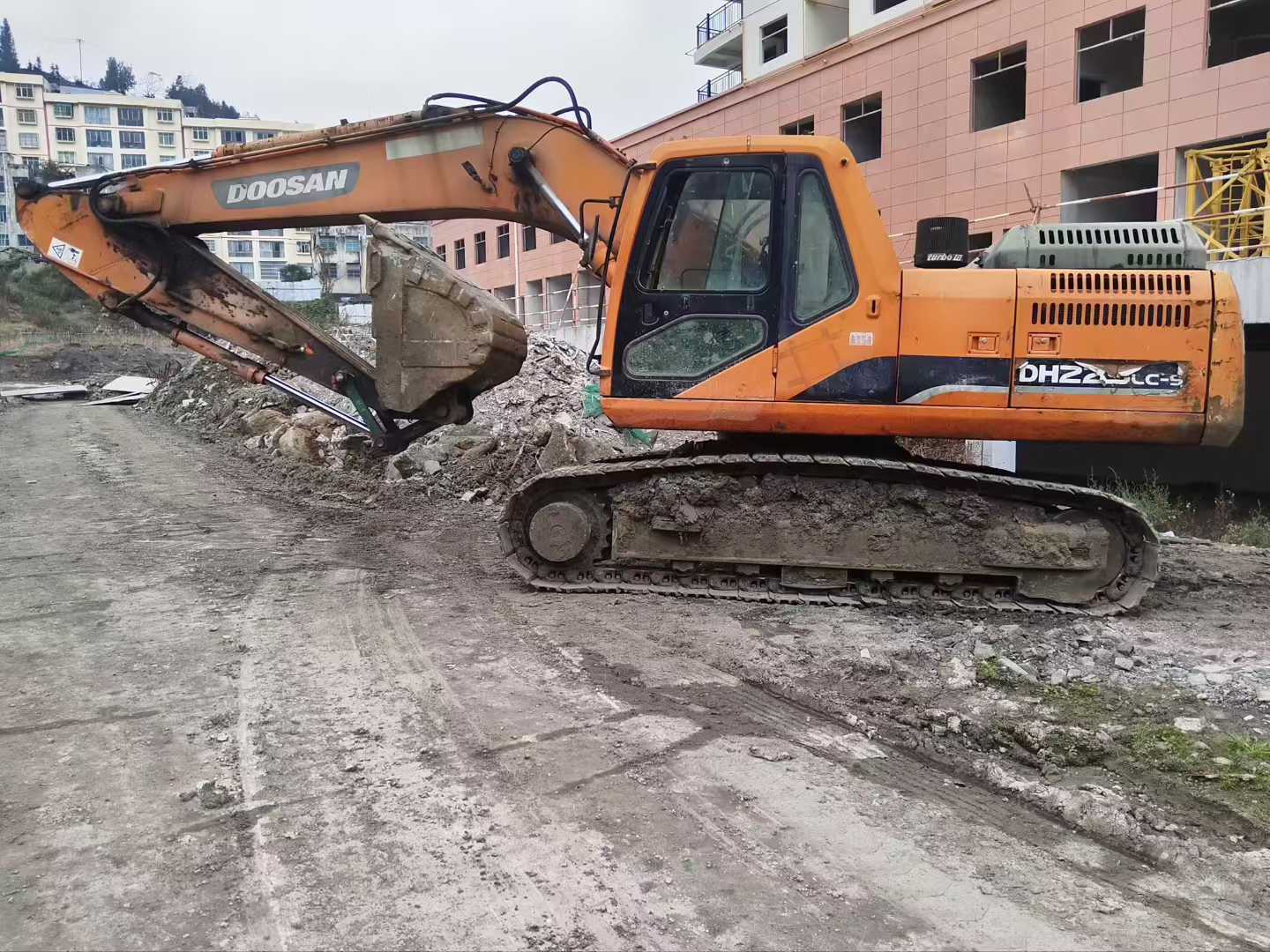 Used Doosan S225 Excavator 2016 Model