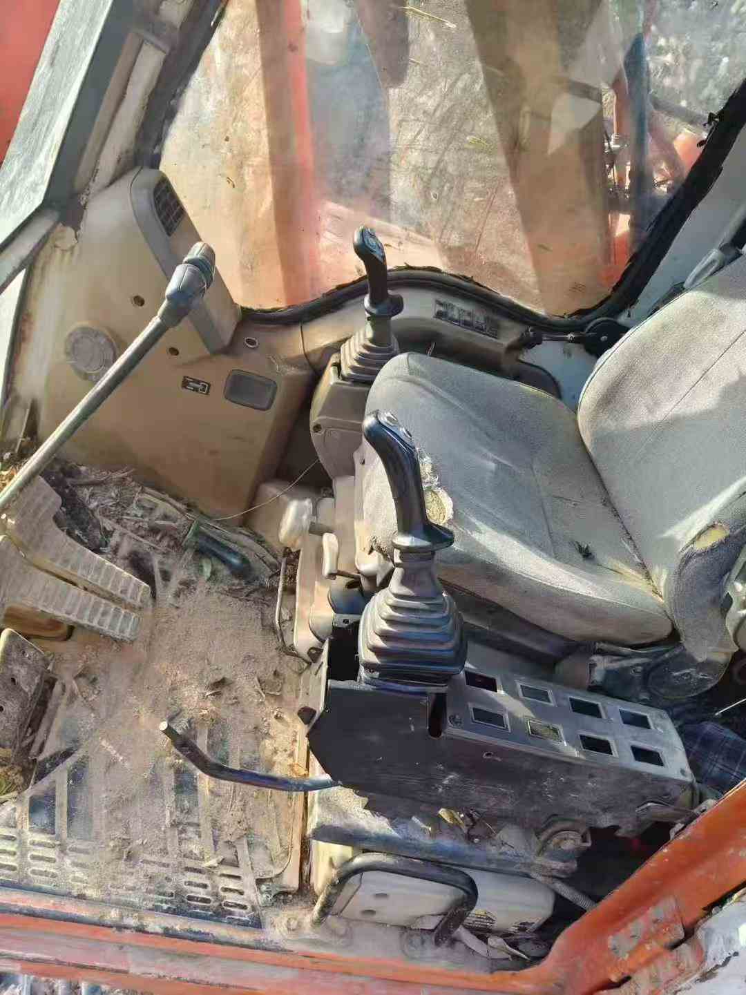Used Doosan DX15 Excavator 2016 Model / 9