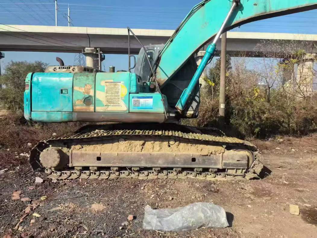 Used Kobelco SK210 Excavator 2016 Model / 6