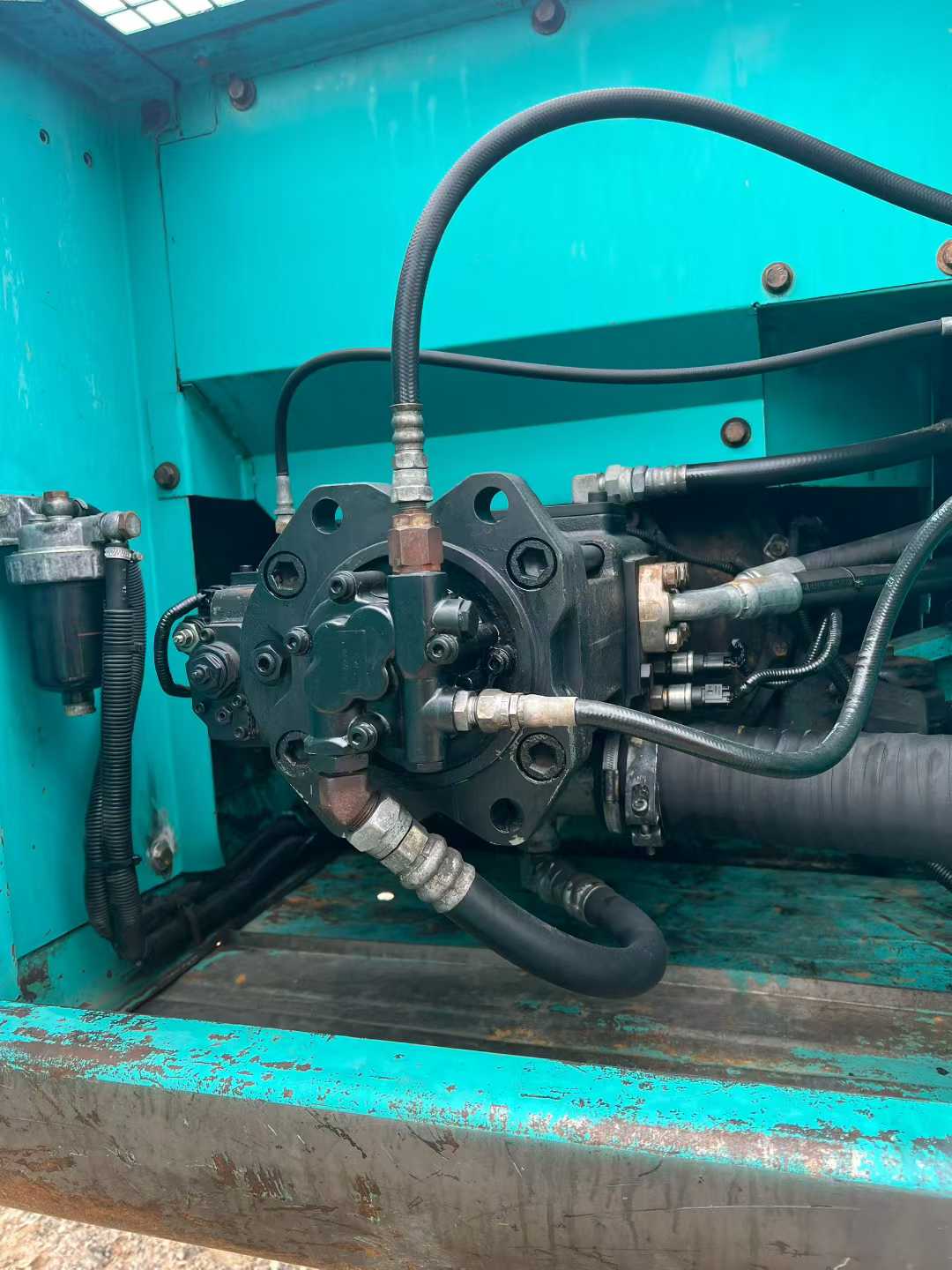 Used Kobelco SK200-9 Excavator 2016 Model / 6