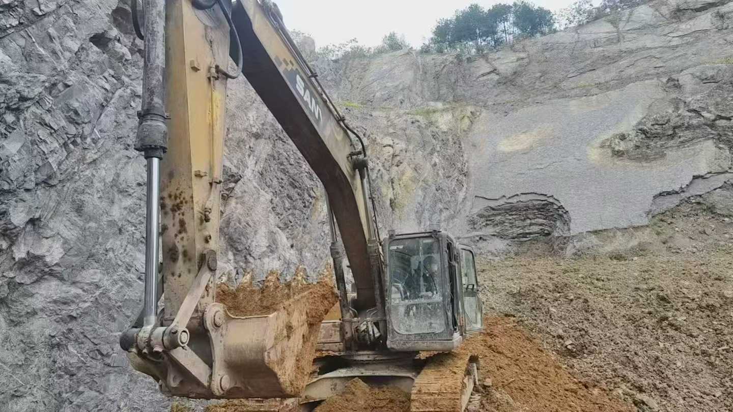 Used Sany SY215ACE Excavator 2017 Model