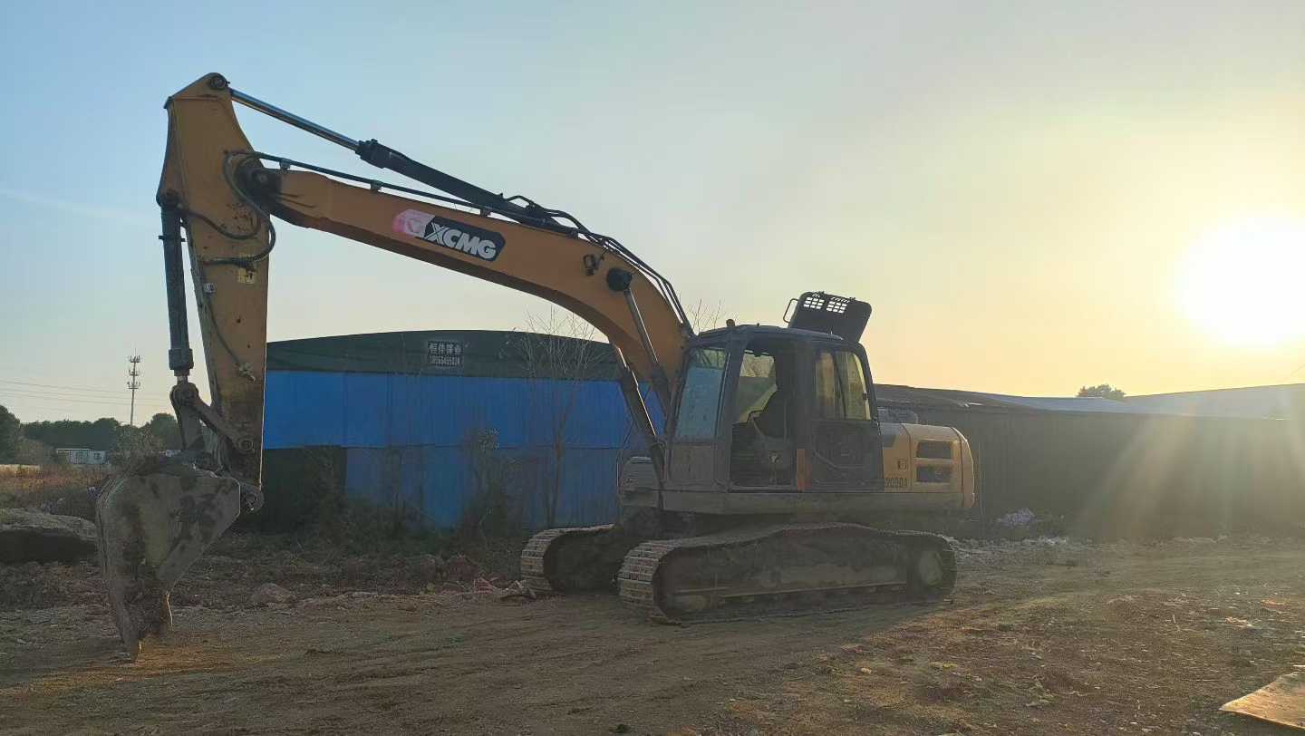 Used XCMG LW200 Excavator 2020 Model