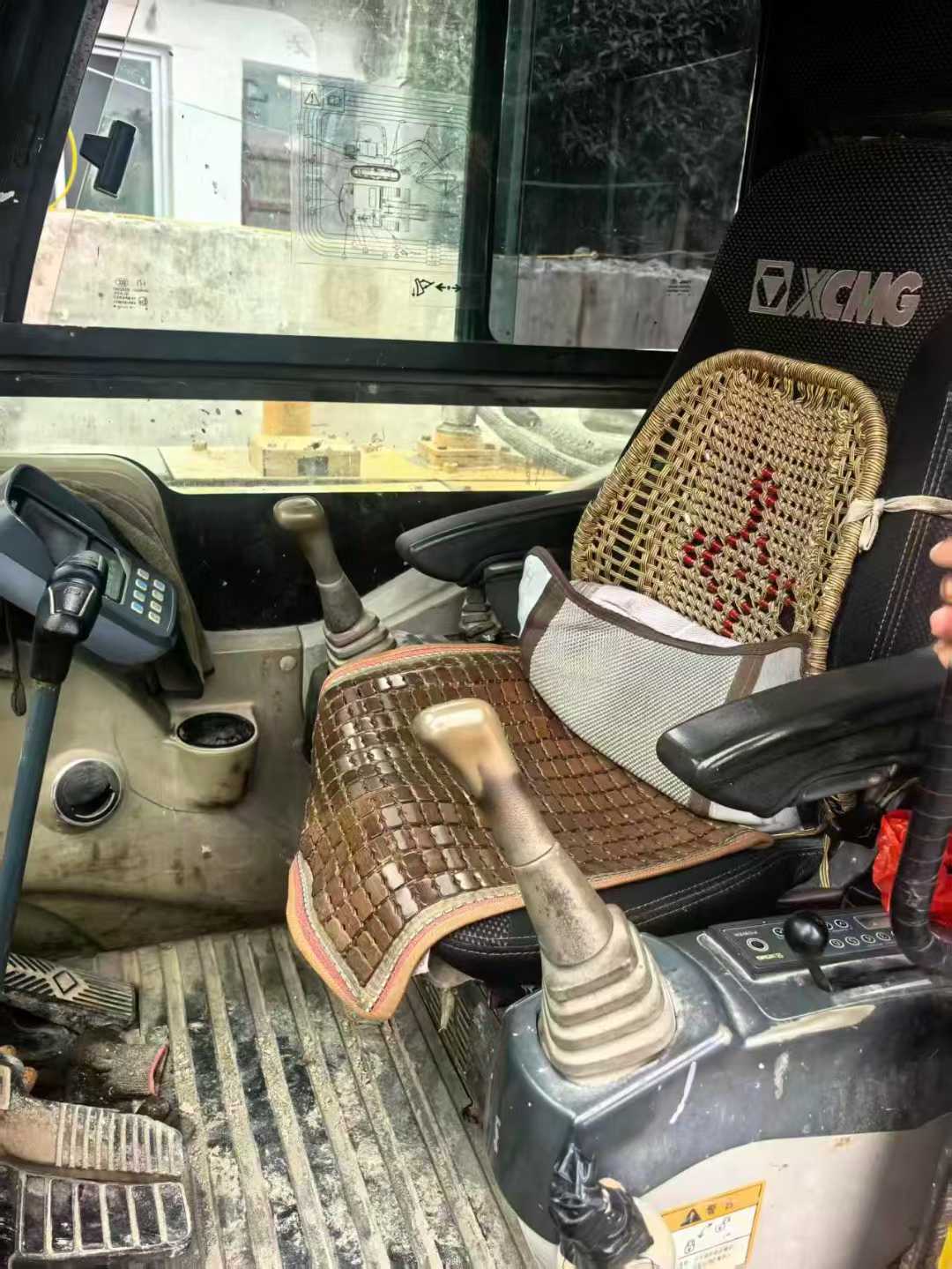 Used XCMG XE55U Excavator 2017 Model / 3