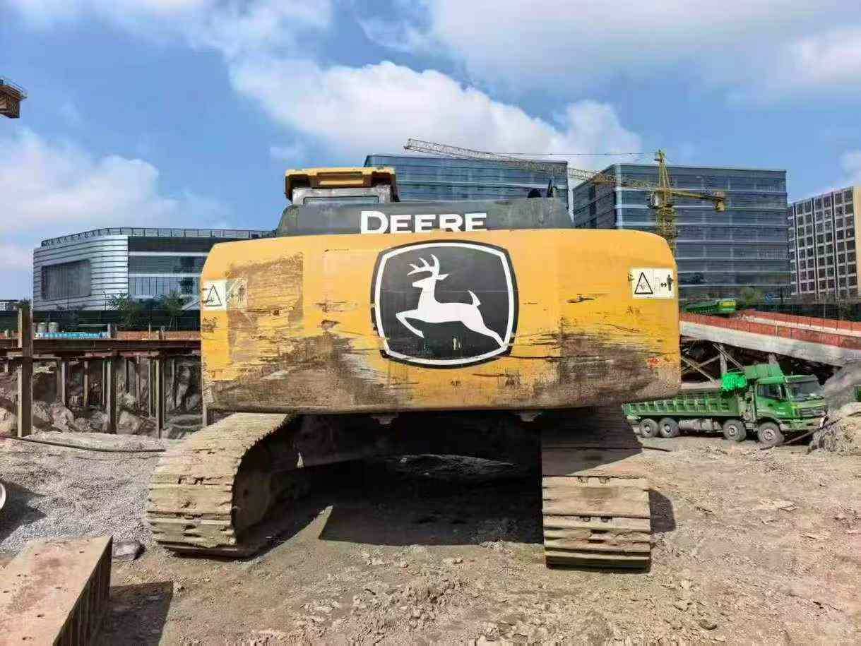 Used JohnDeere E240 Excavator 2016 Model