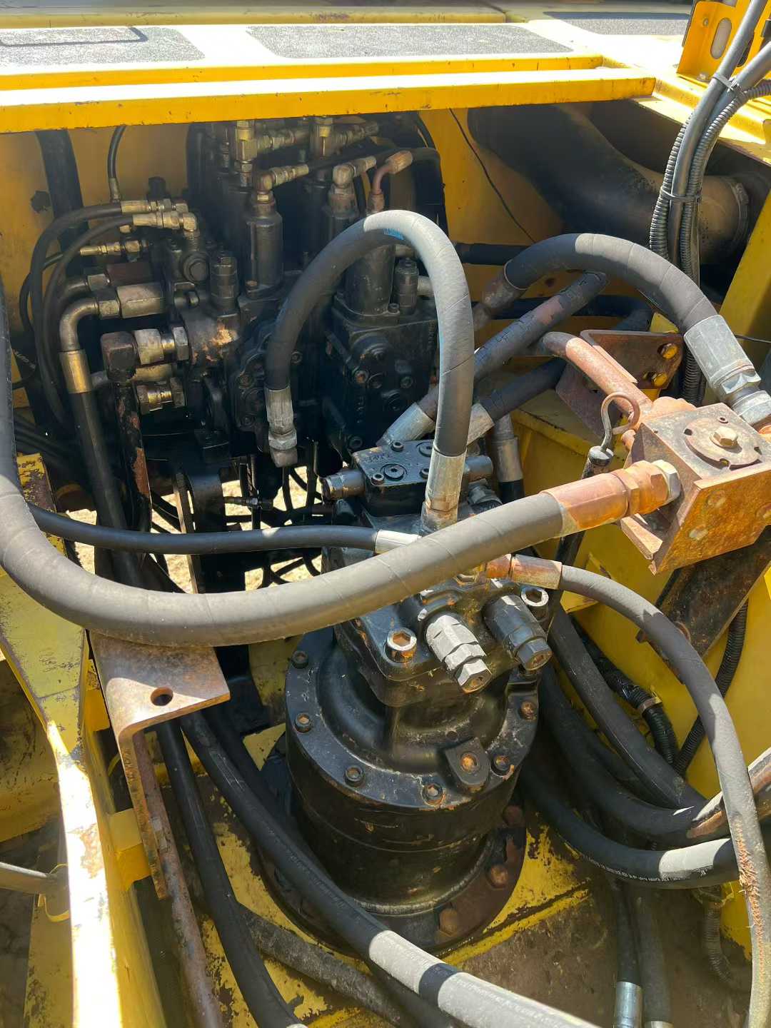 Used Kobelco SK200-10 Excavator 2016 Model / 5