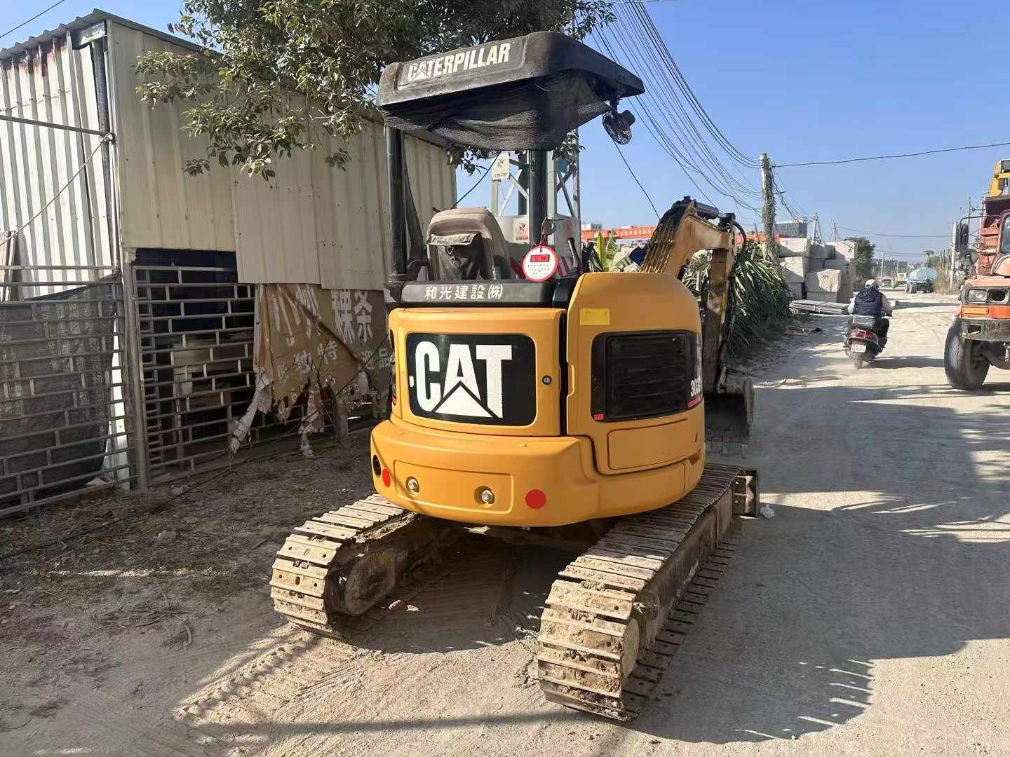 Used Caterpillar 303CCR Excavator 2016 Model / 6
