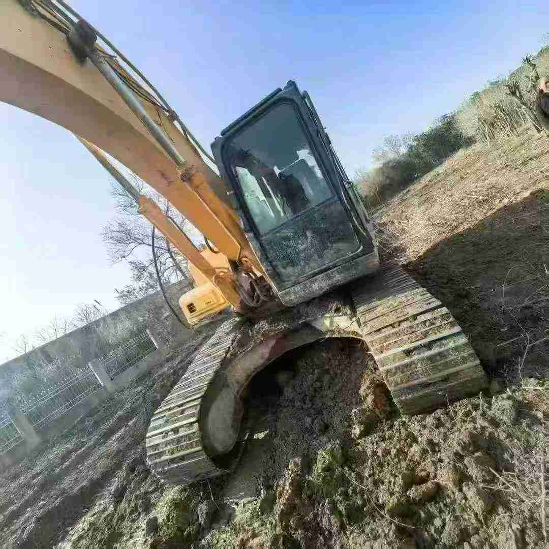 Used Hyundai R215VSN Excavator 2016 Model