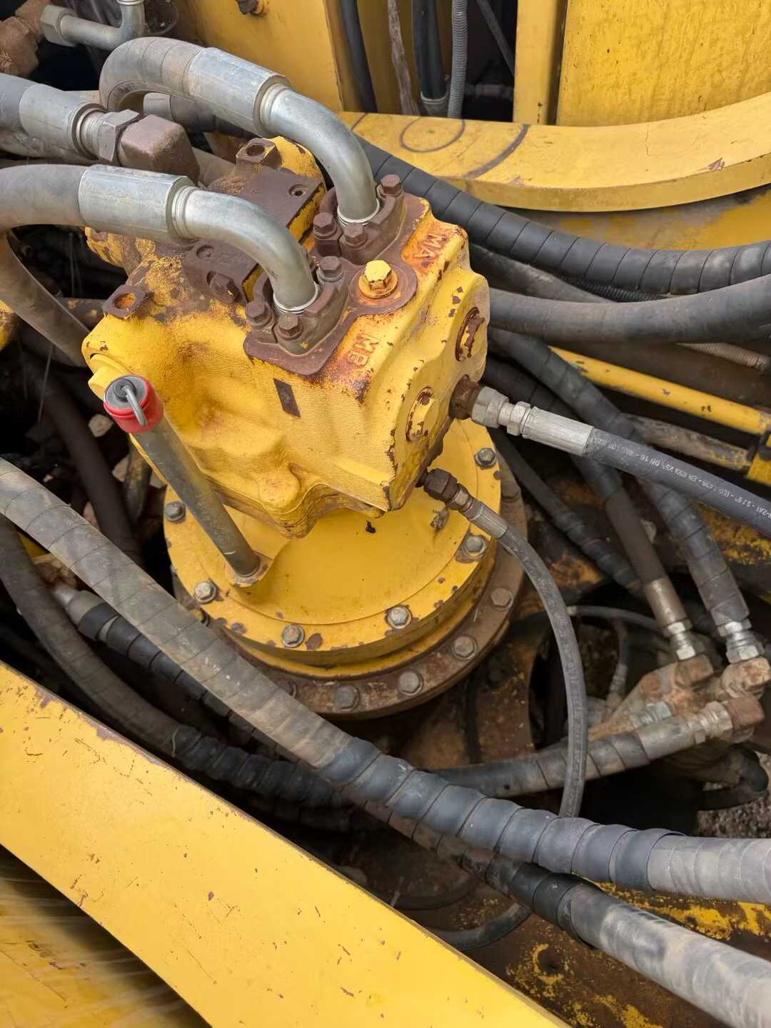 Used Komatsu PC60-7 Excavator 2011 Model / 8