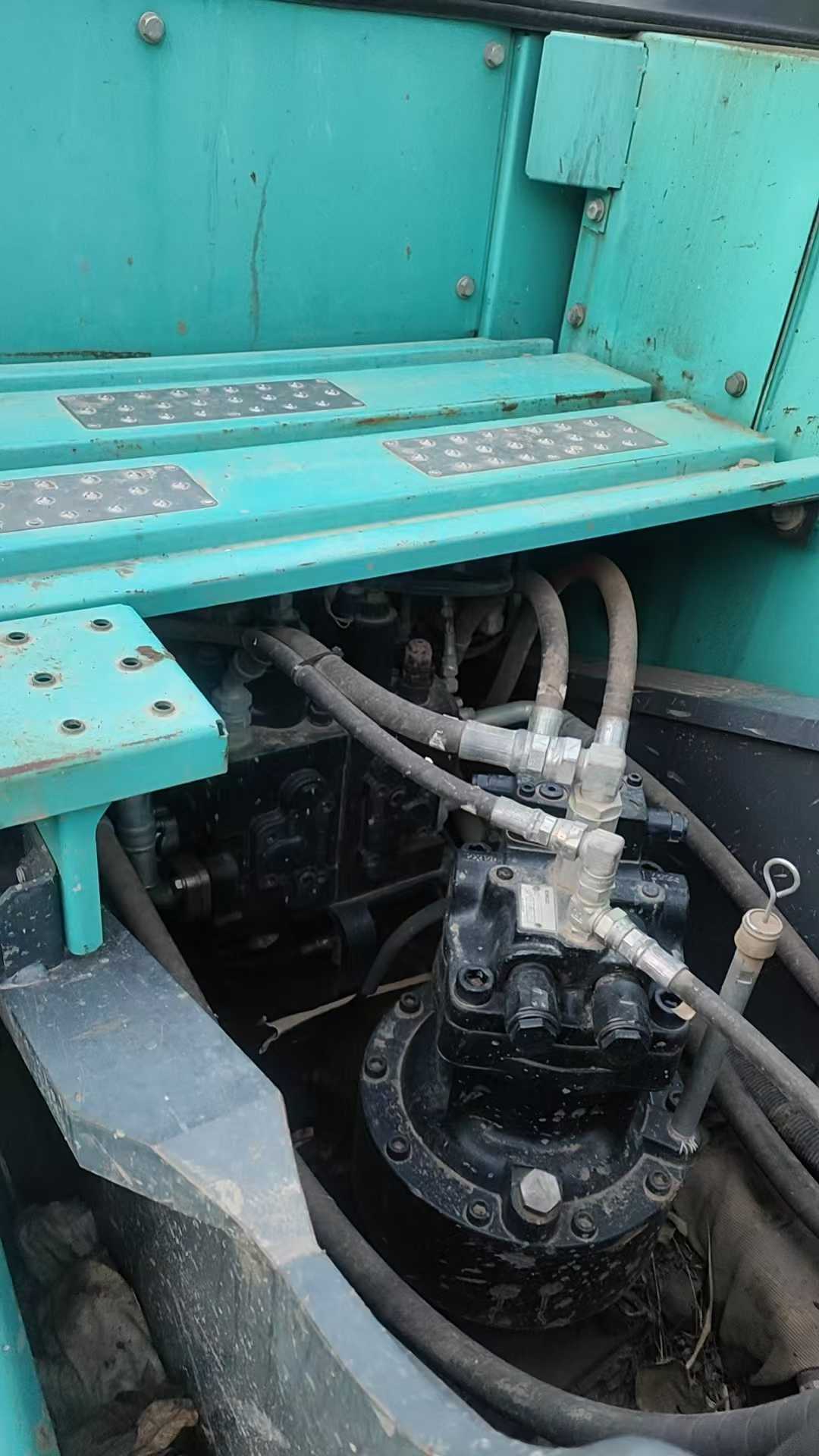 Used Kobelco SK200 Excavator 2018 Model / 8