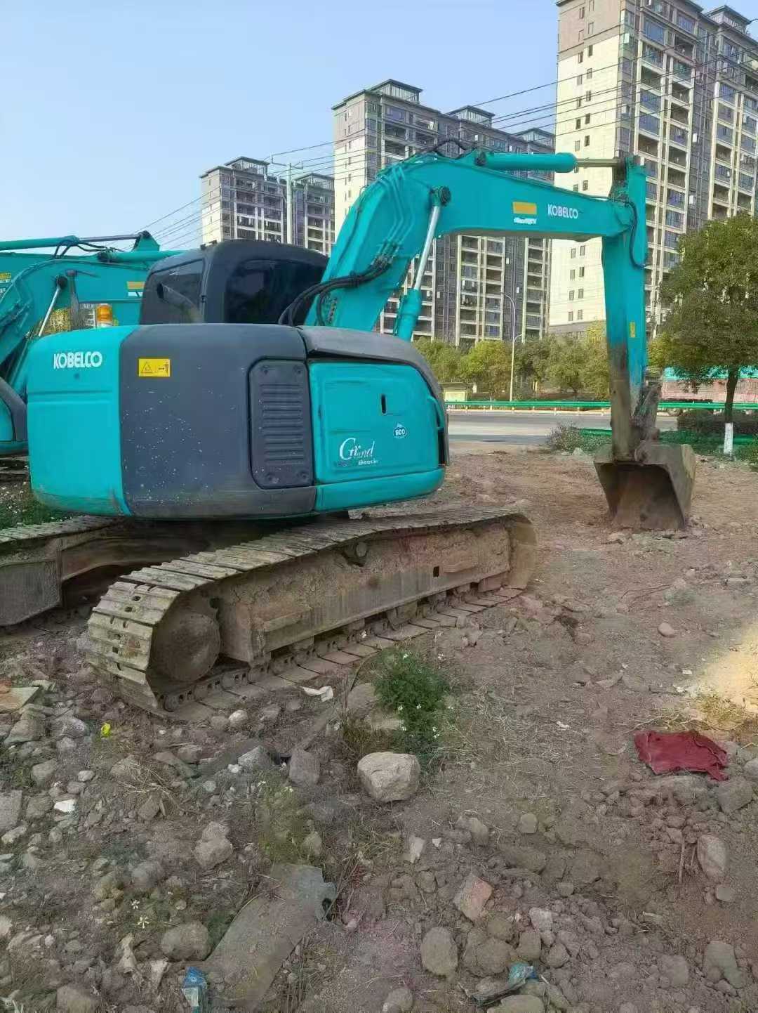 Used Kobelco SK135 Excavator 2016 Model / 3