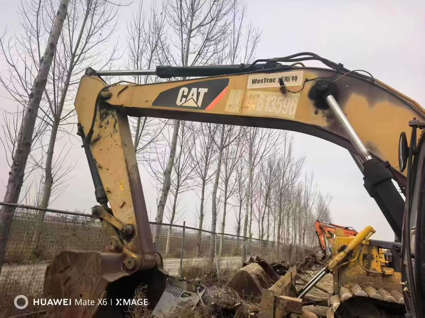Used Caterpillar CT20 Excavator 2012 Model / 2
