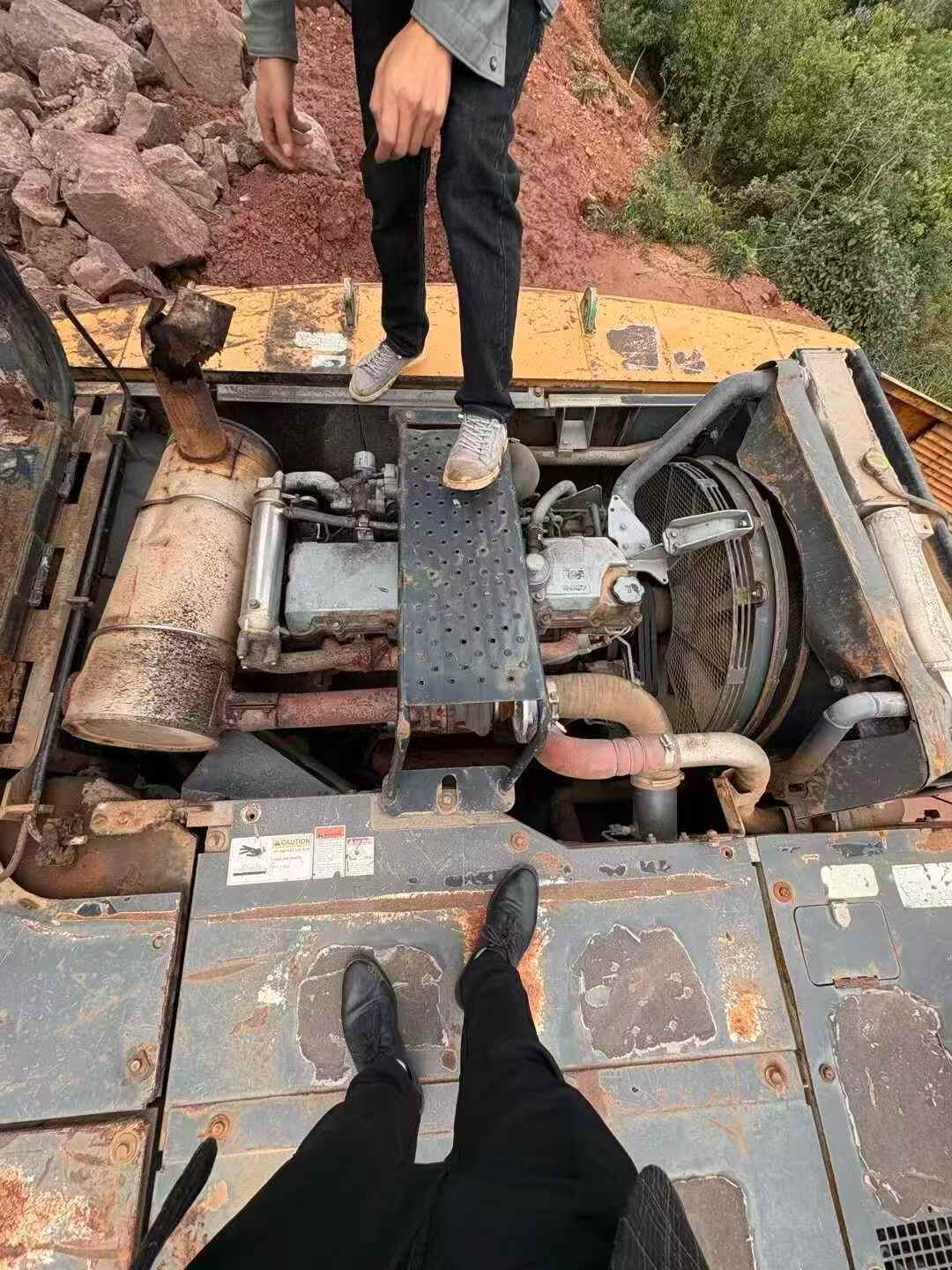 Used Case CX360 Excavator 2016 Model / 4