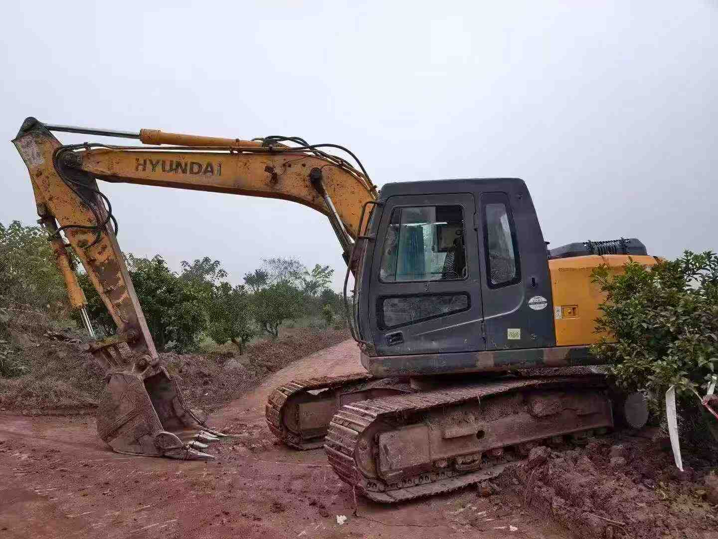 Used Hyundai R150-7 Excavator 2016 Model / 4