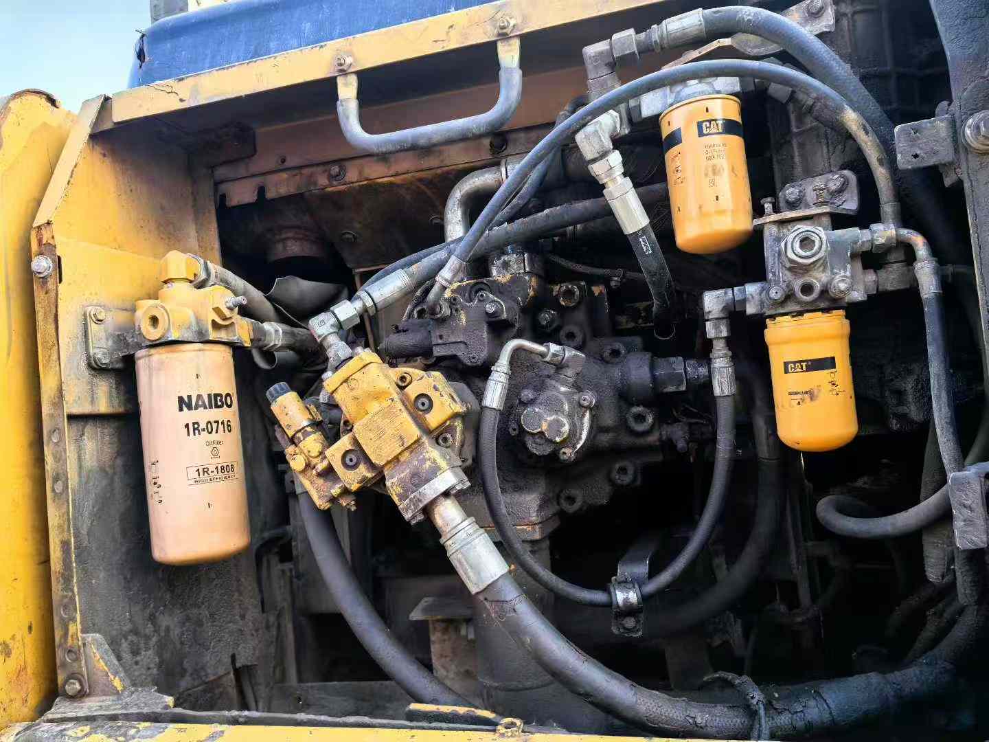 Used Caterpillar CT16 Excavator 2014 Model