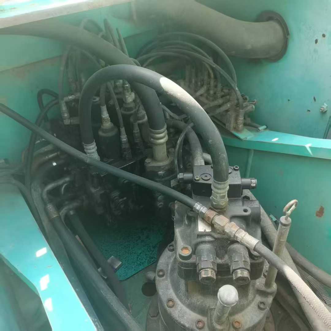 Used Kobelco SK200-11 Excavator 2016 Model / 8