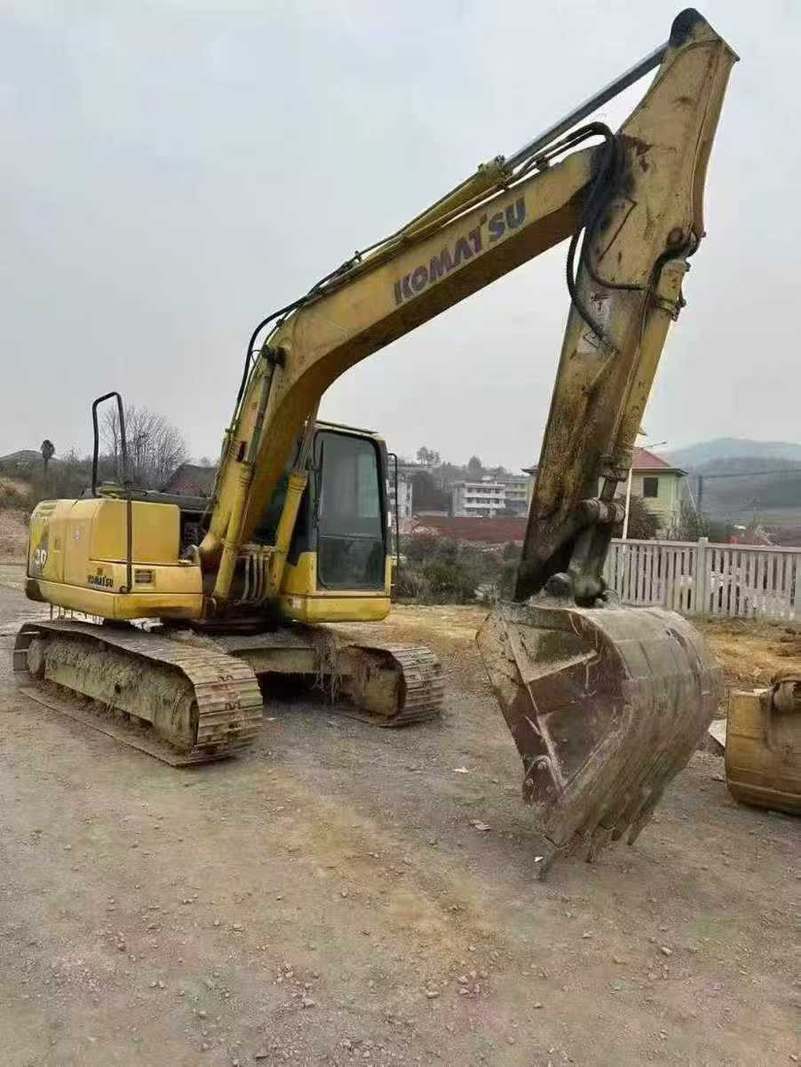 Used Komatsu PC30-7 Excavator 2016 Model / 3