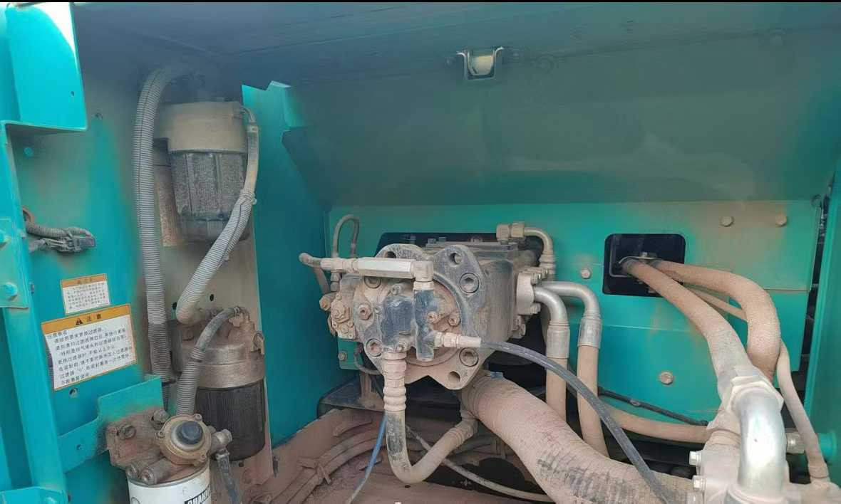 Used Kobelco SK250 Excavator 2014 Model / 5