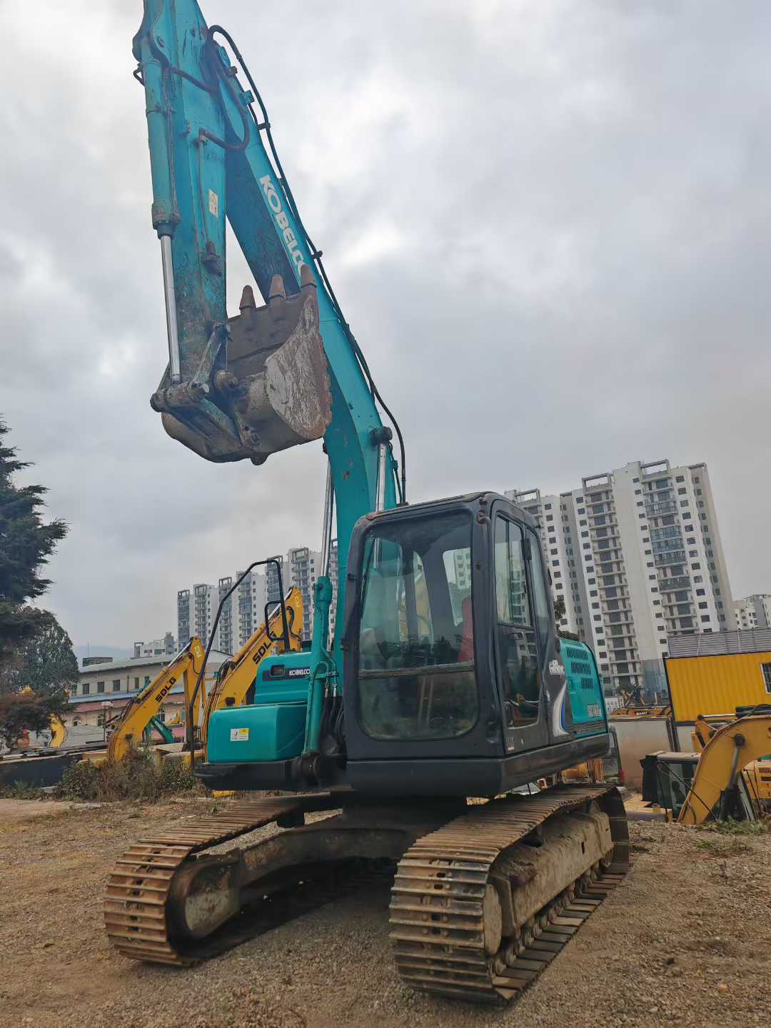 Used Kobelco SK130 Excavator 2015 Model / 2