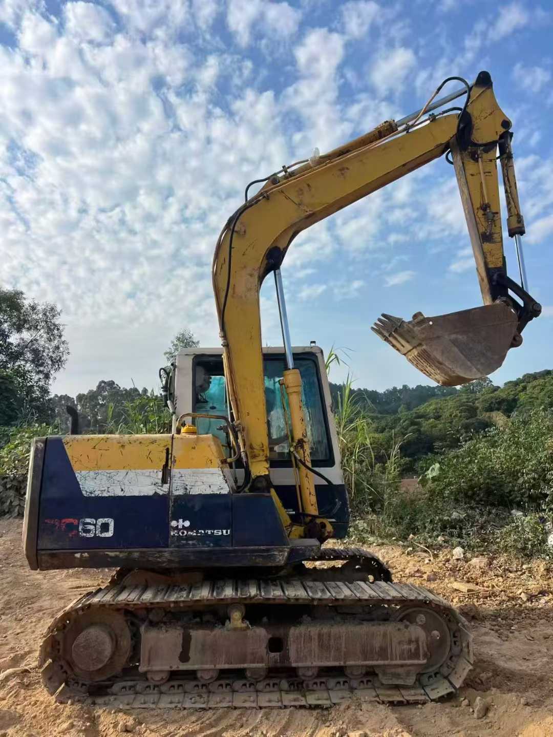 Used Komatsu PC60-6 Excavator 2016 Model