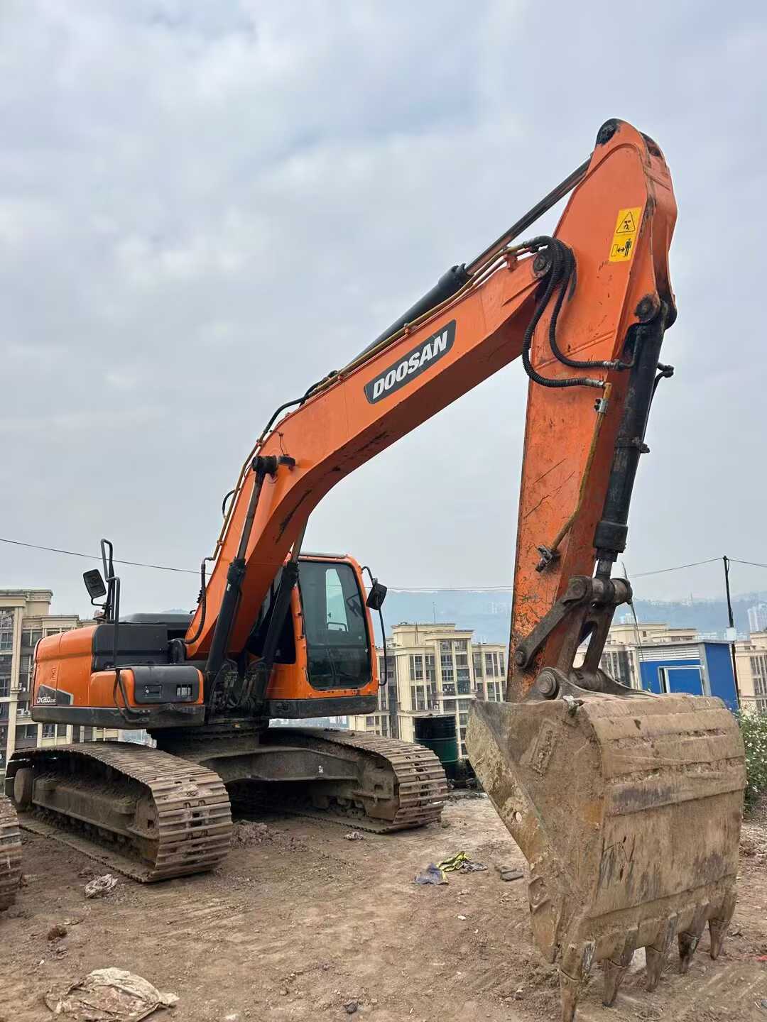 Used Doosan DH220 Excavator 2021 Model / 2