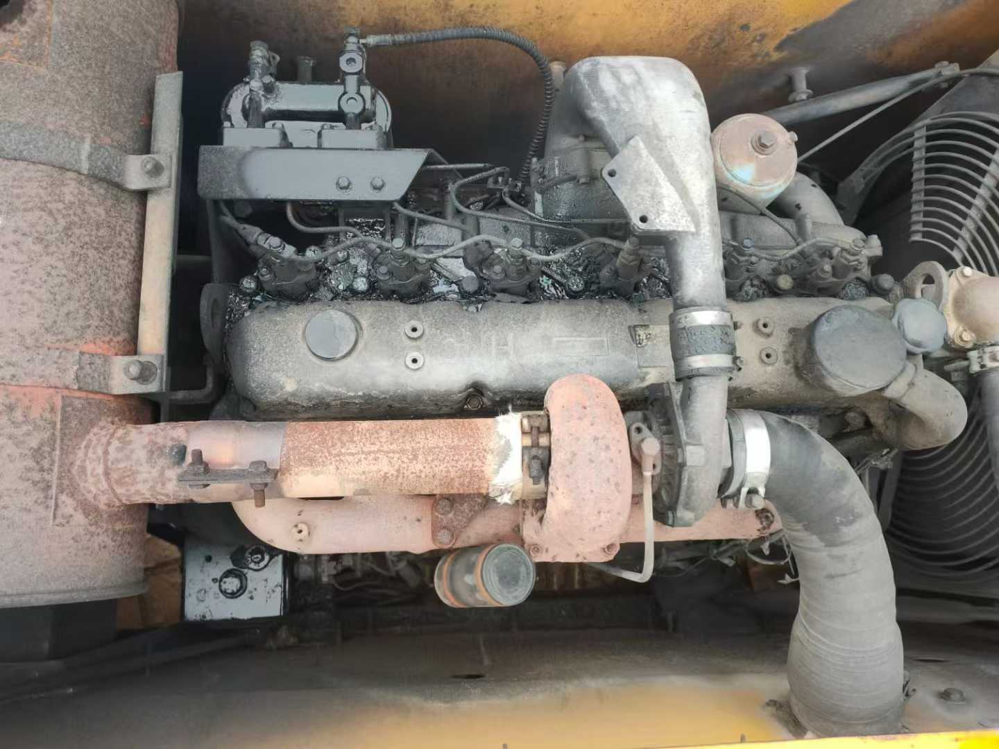 Used Hyundai R215-7 Excavator 2016 Model / 4