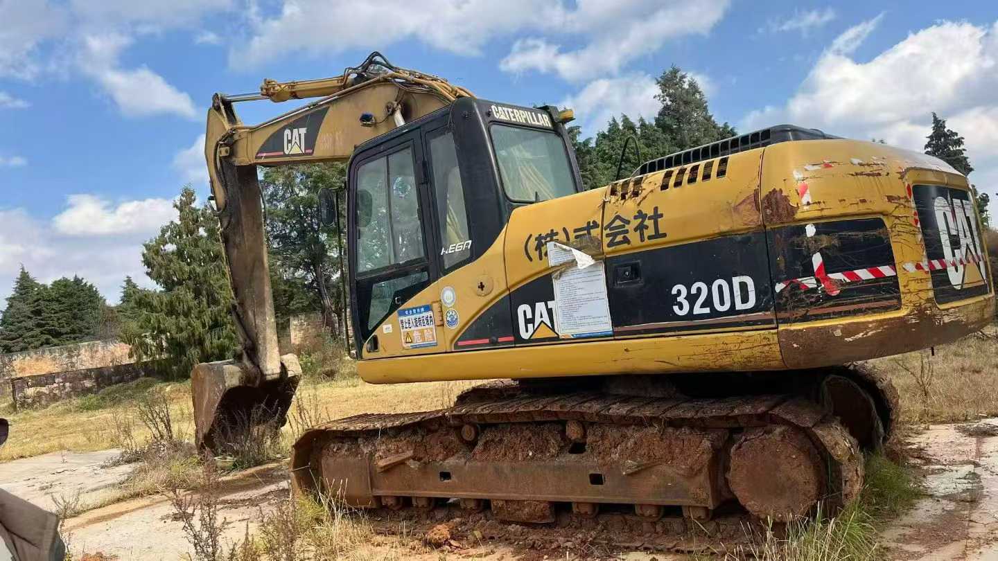 Used Caterpillar 320D Excavator 2016 Model