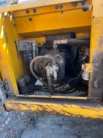 Buy XCMG XE215 Used Excavator / 4 Used XCMG XE215 Excavator 2012 Model / 4