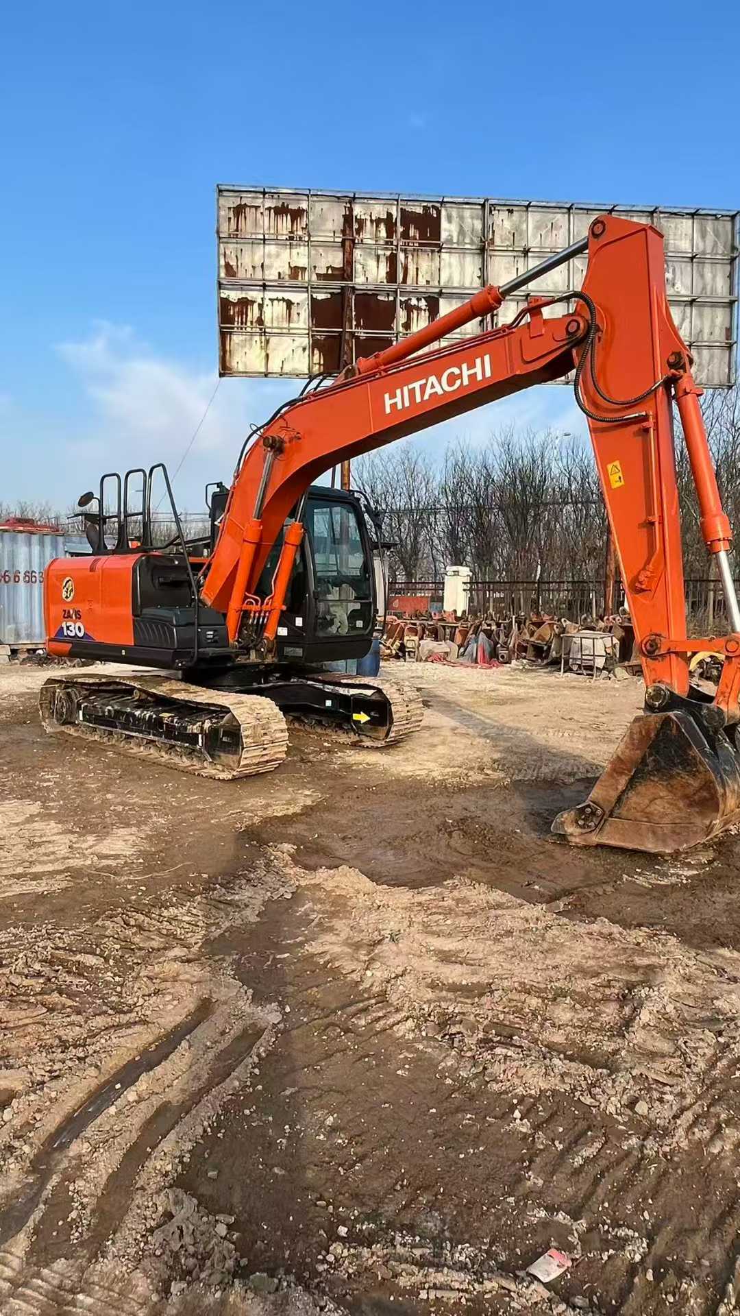 Used Hitachi EX30 Excavator 2023 Model / 4