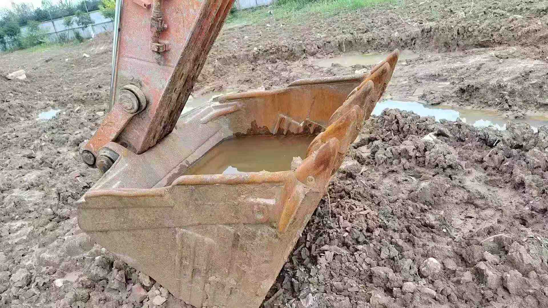 Used Doosan DL300 Excavator 2016 Model