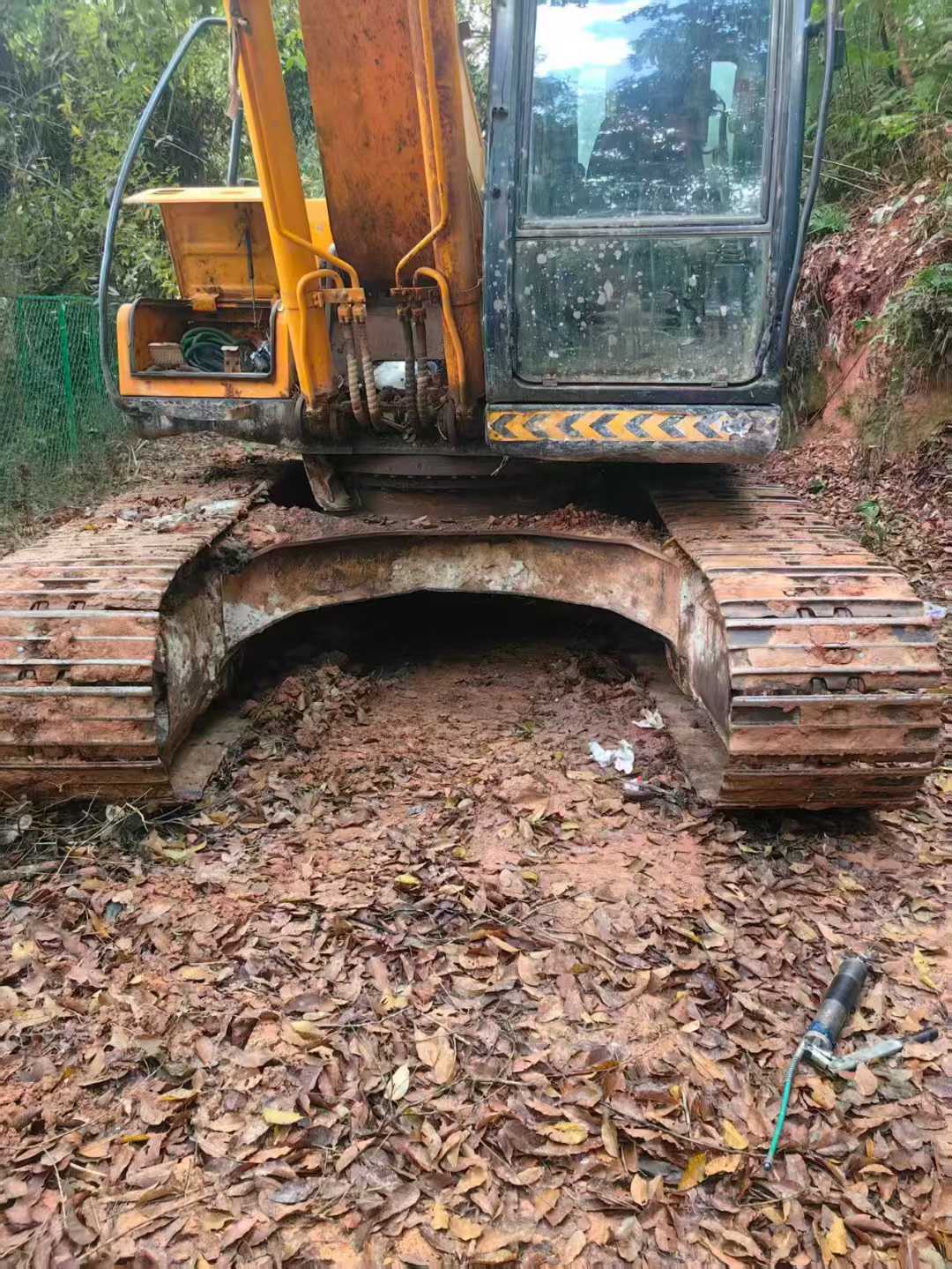 Used Hyundai R215-7 Excavator 2016 Model / 3