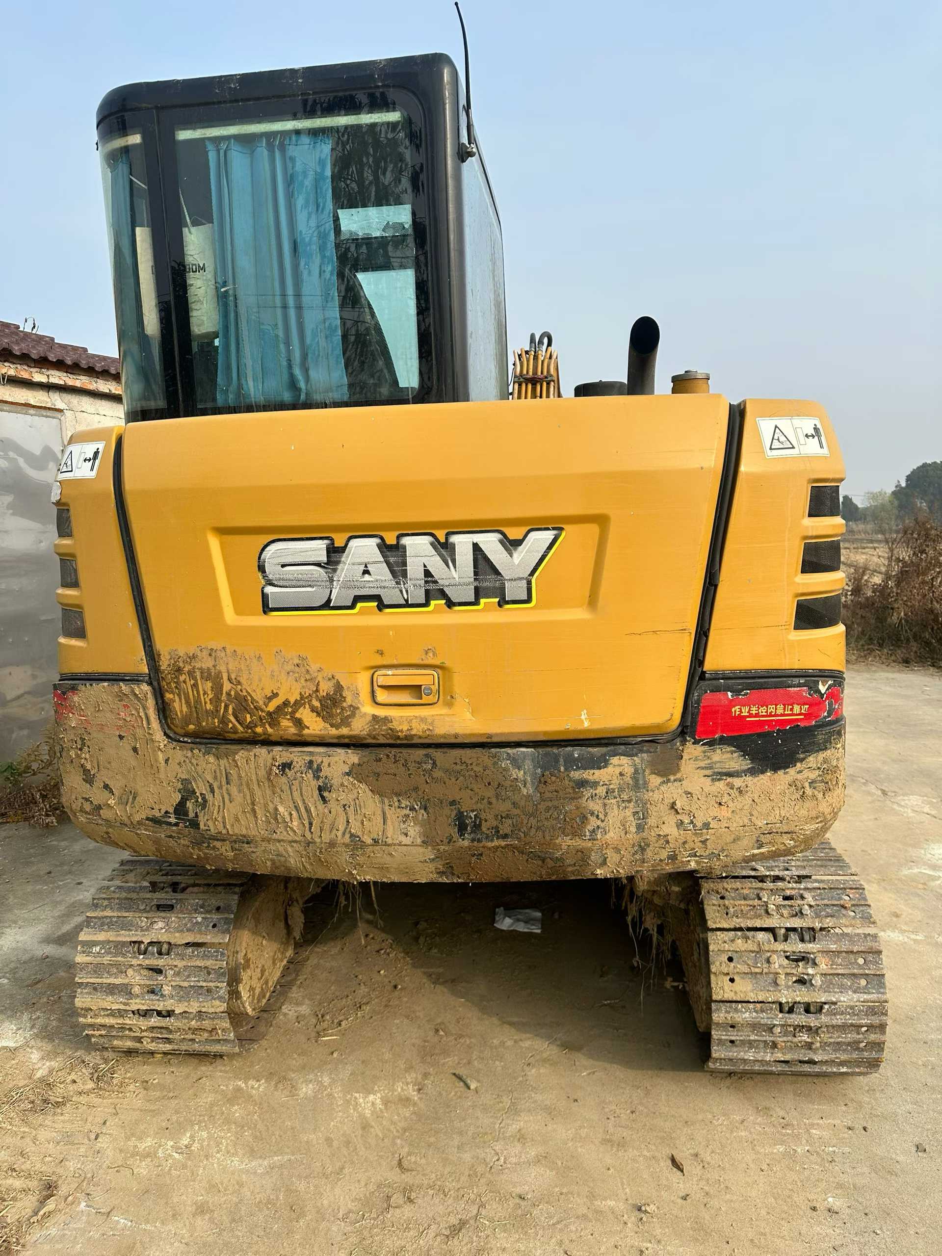 Used Sany SY55 Excavator 2020 Model / 3