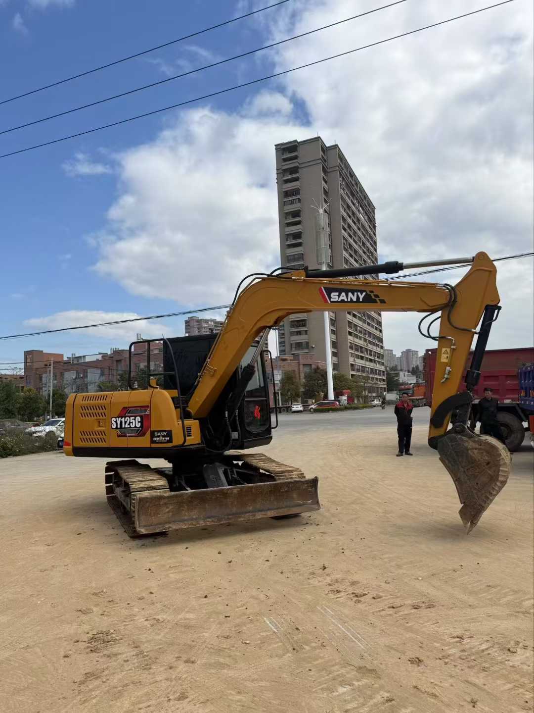 Used Sany SY95C Excavator 2016 Model / 4