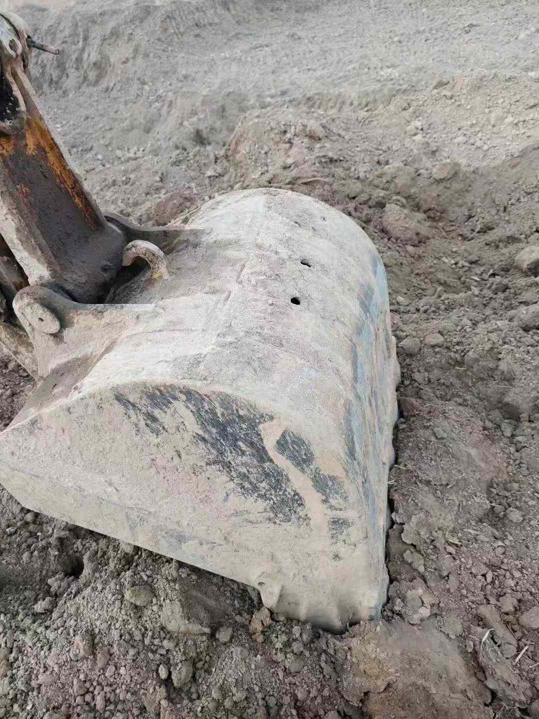 Used Komatsu PC200-8 Excavator 2013 Model / 2