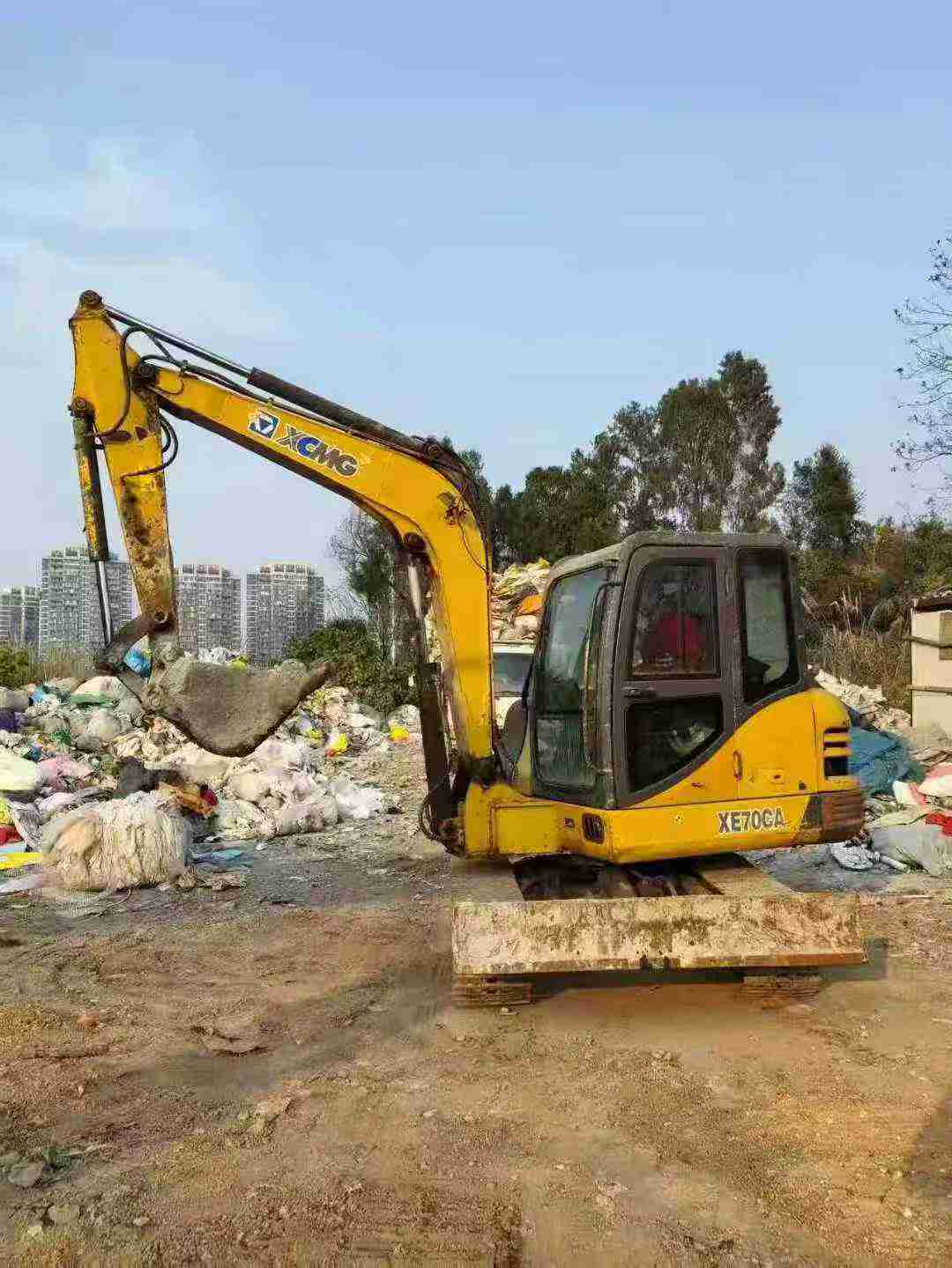 Used XCMG XE60 Excavator 2016 Model / 4