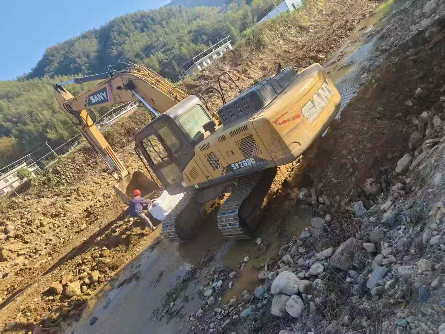 Used Sany SY205H Excavator 2020 Model / 6