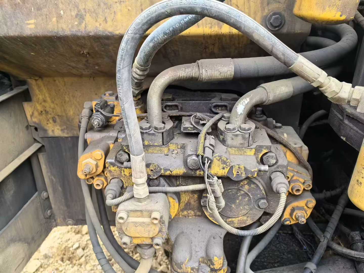 Used Caterpillar 320C Excavator 2016 Model / 4