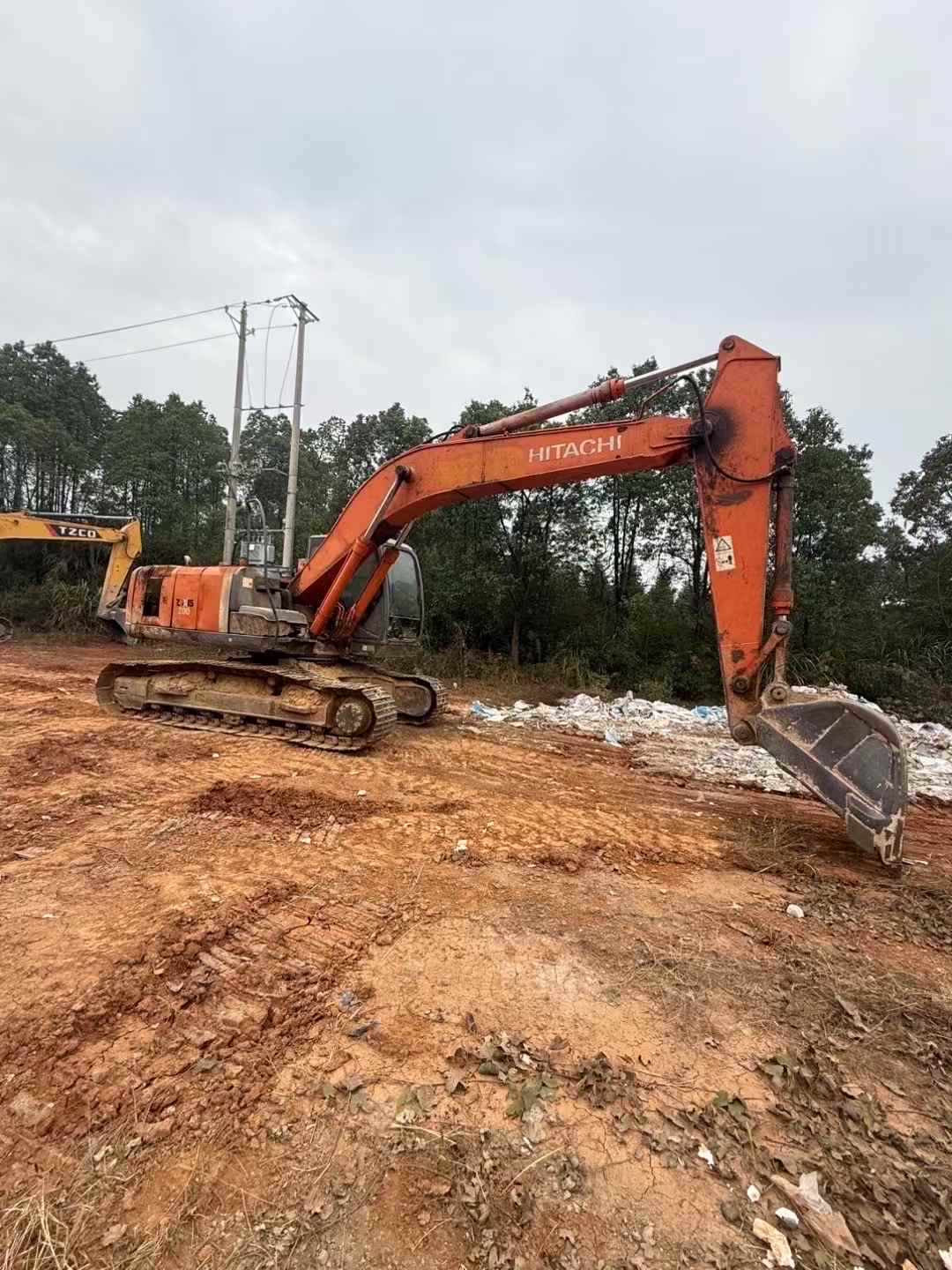 Used Hitachi ZAXIS200 Excavator 2016 Model / 3