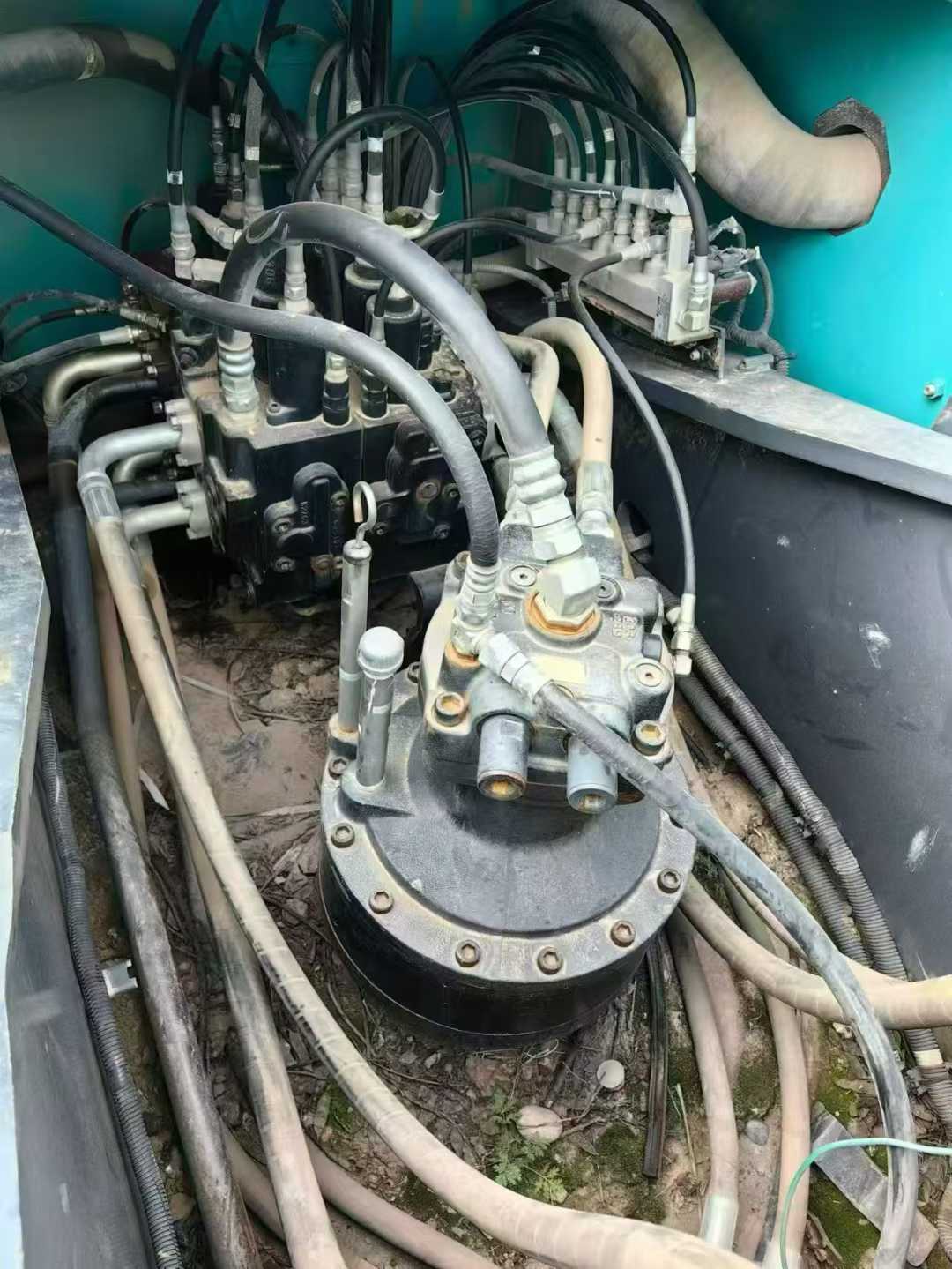 Used Kobelco SK250 Excavator 2014 Model / 6