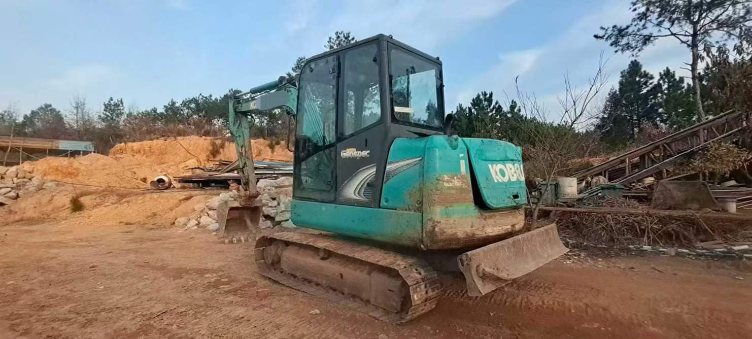 Used Kobelco SK60 Excavator 2014 Model / 5
