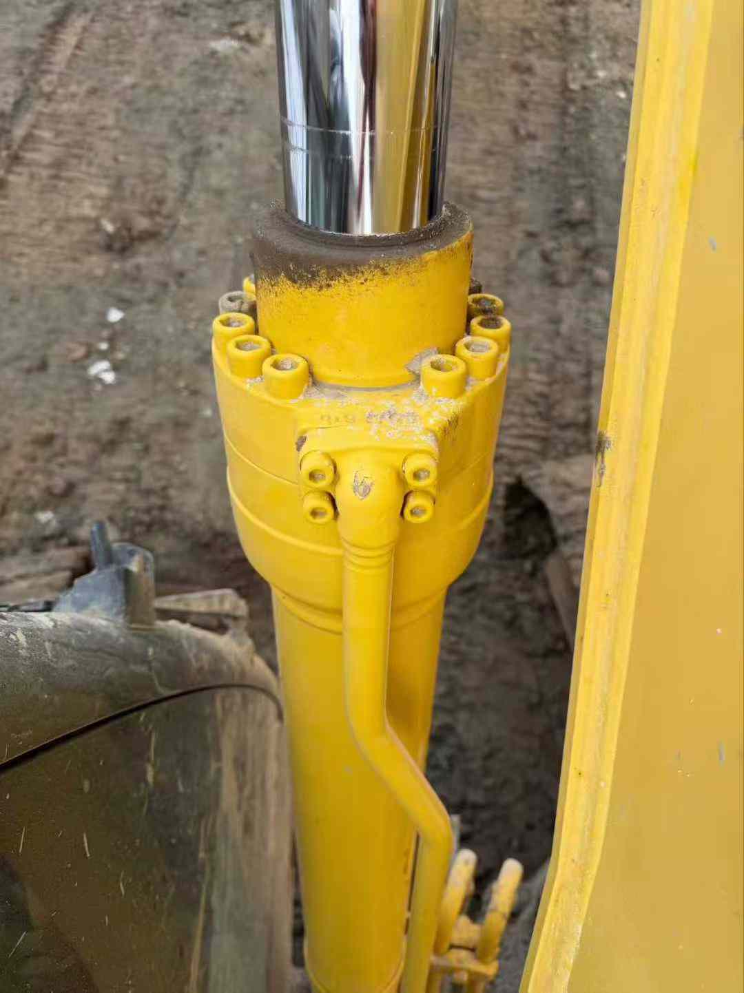 Used Sumitomo SH210-6 Excavator 2018 Model / 3