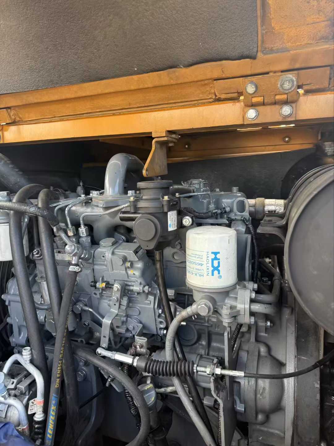 Used Sany SY95C Excavator 2016 Model / 8