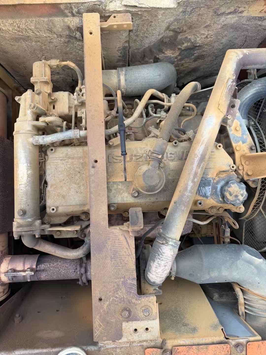 Used Hitachi ZAXIS200 Excavator 2016 Model / 6