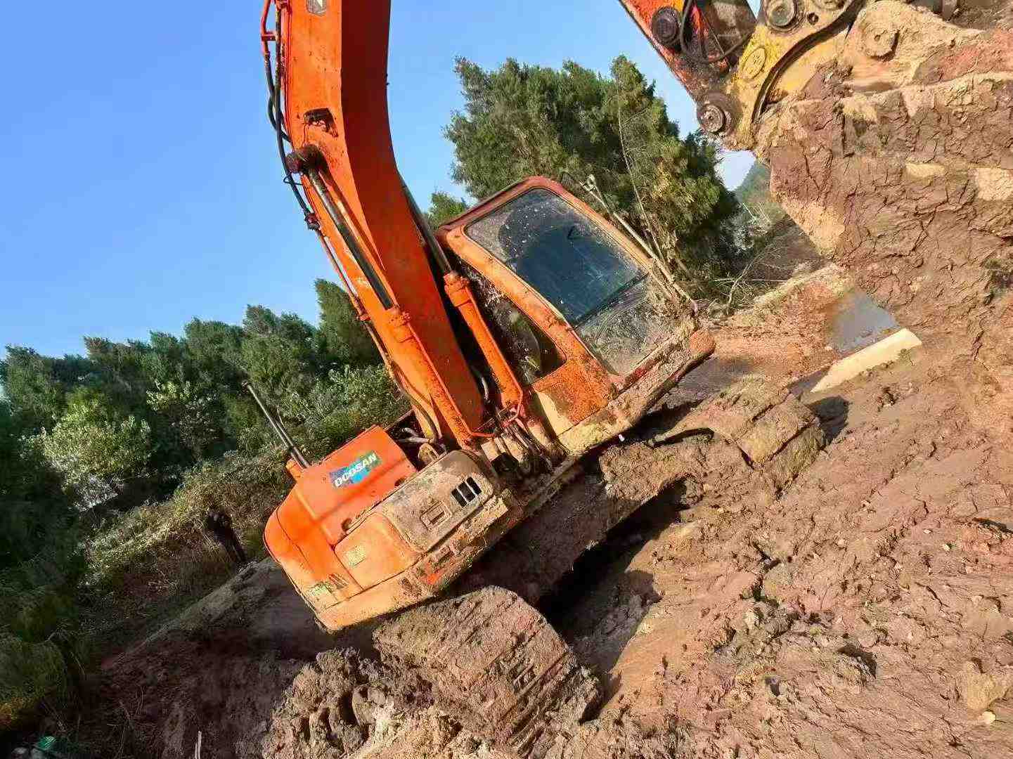 Used Doosan DX120 Excavator 2016 Model